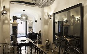 Casa De' Coronari Suites
